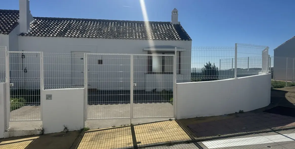 Продажа таунхауса в Doña Julia 2