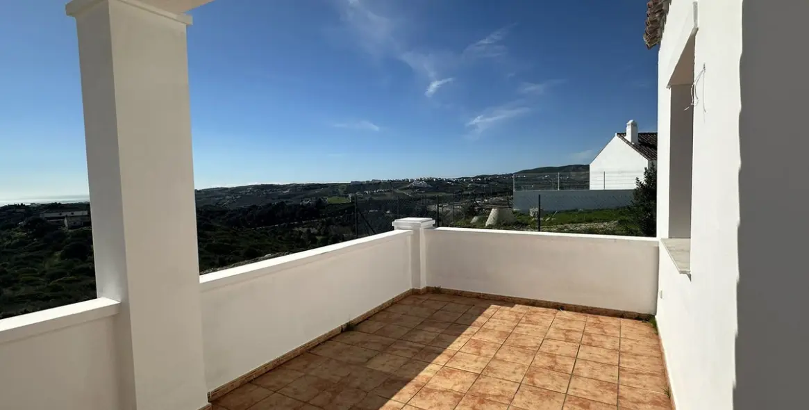 Продажа таунхауса в Doña Julia 16