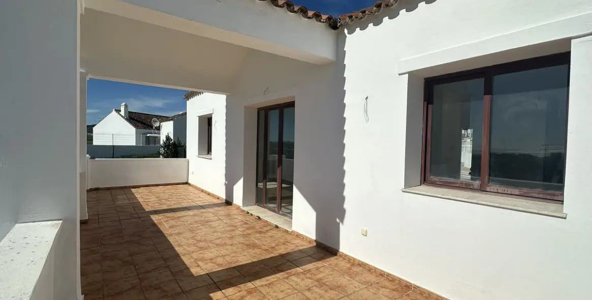 Продажа таунхауса в Doña Julia 22