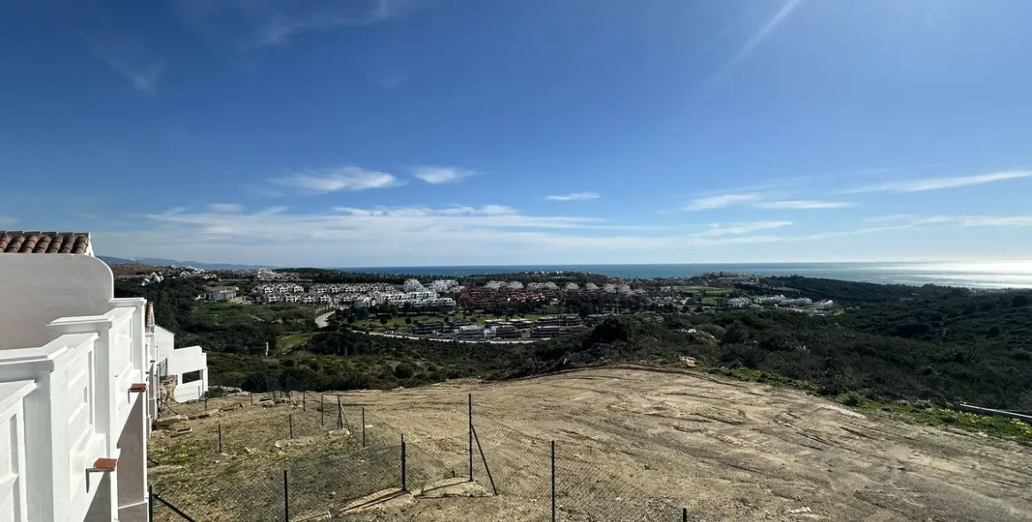 Продажа таунхауса в Doña Julia 24