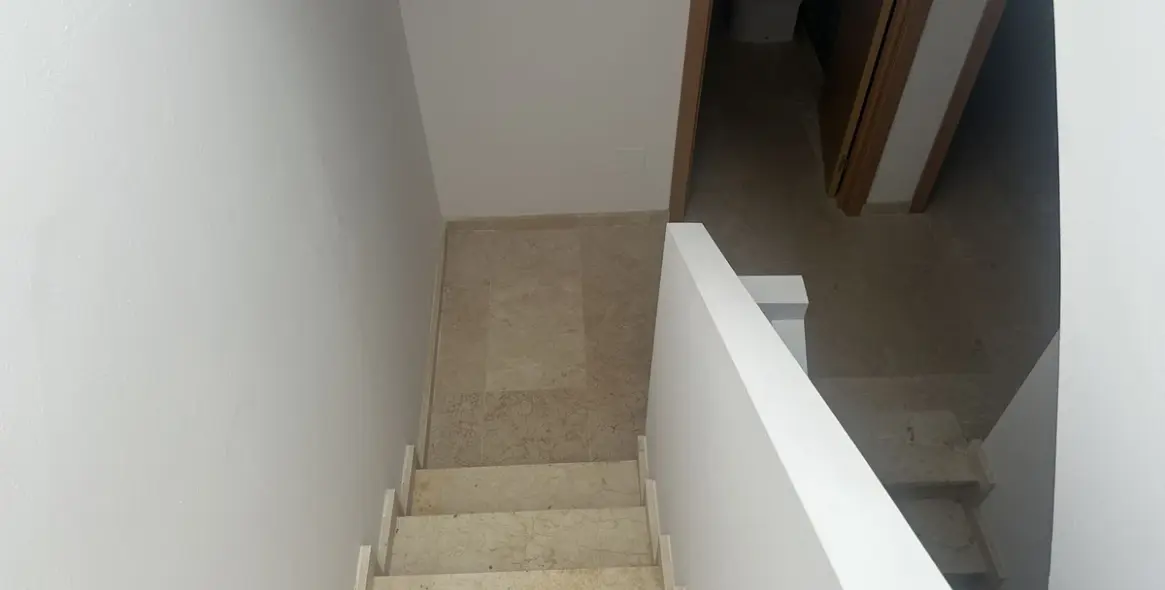 Продажа таунхауса в Doña Julia 29