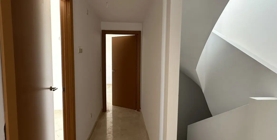 Продажа таунхауса в Doña Julia 35