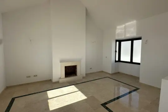 Image 8 thumb