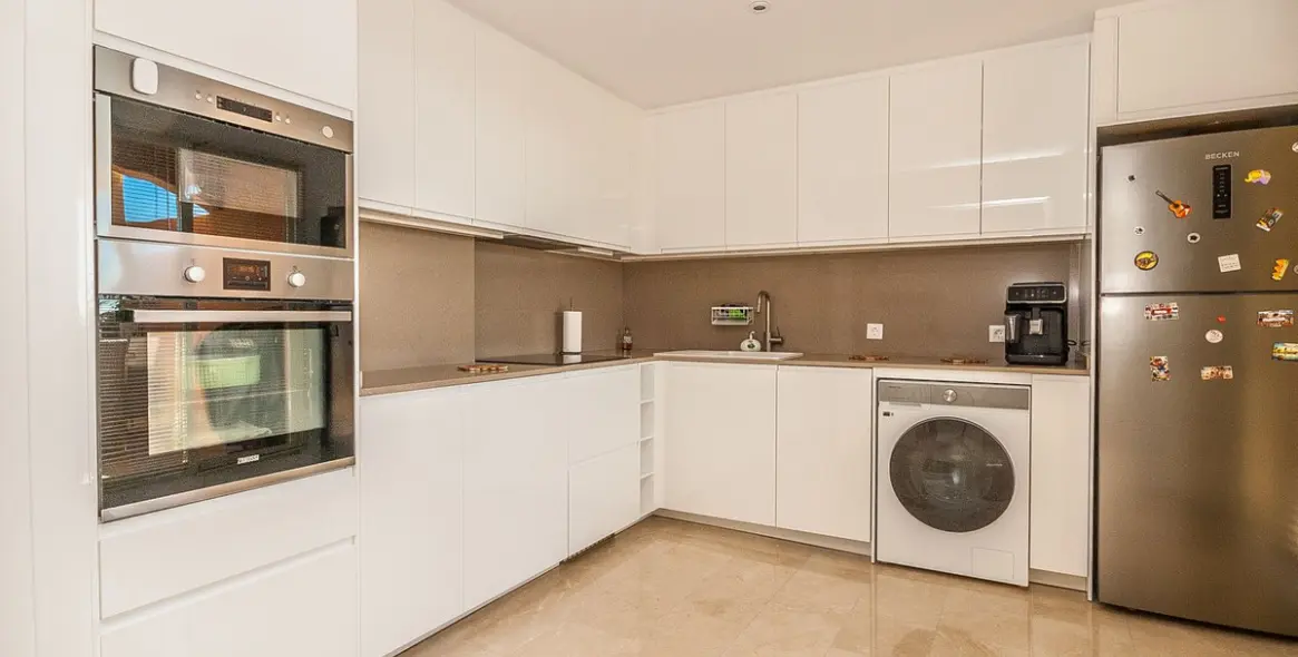 Продажа пентхауса в Elviria 10