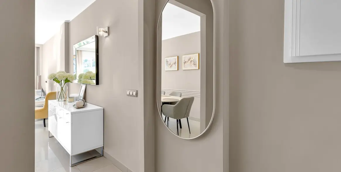 Продажа двухуровневого пентхауса в New Golden Mile 2