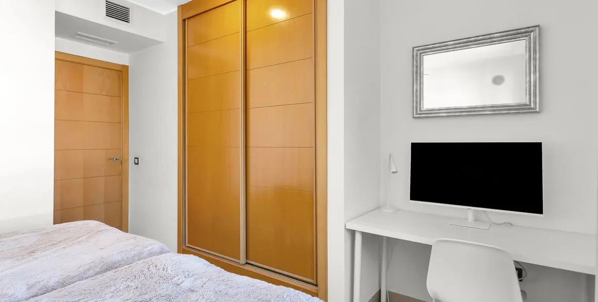 Sale of penthouse duplex in New Golden Mile 22