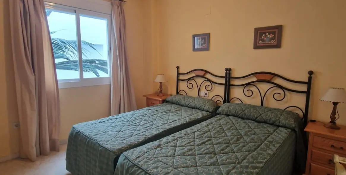 Продажа апартаментов на среднем этаже в Puerto Banús 21