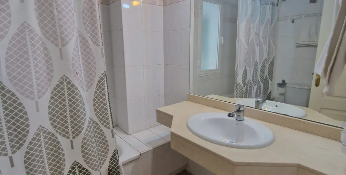 Продажа апартаментов на среднем этаже в Puerto Banús 22