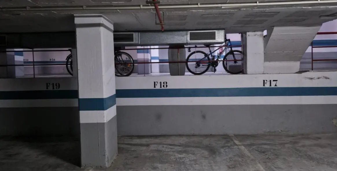 Продажа апартаментов на среднем этаже в Puerto Banús 23