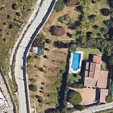 Sale of detached villa in Estepona