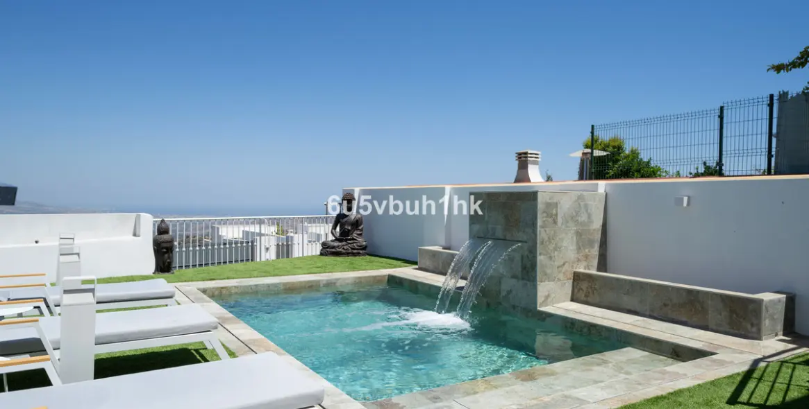 Продажа таунхауса в La Mairena 20