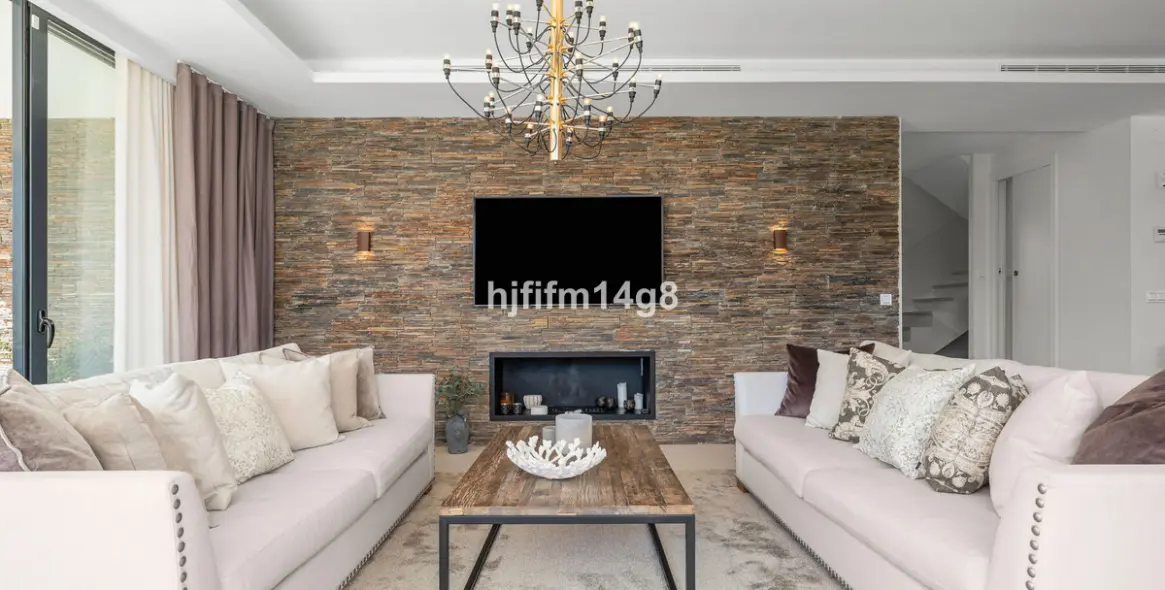 Продажа  отдельно стоящей виллы в San Pedro de Alcántara 8