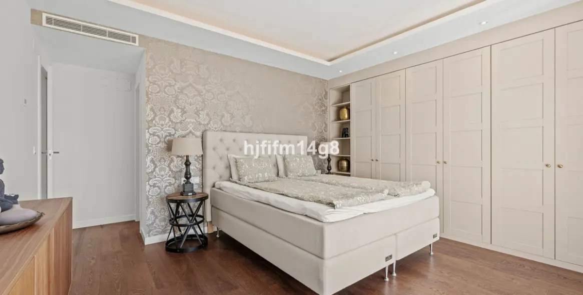 Продажа  отдельно стоящей виллы в San Pedro de Alcántara 16