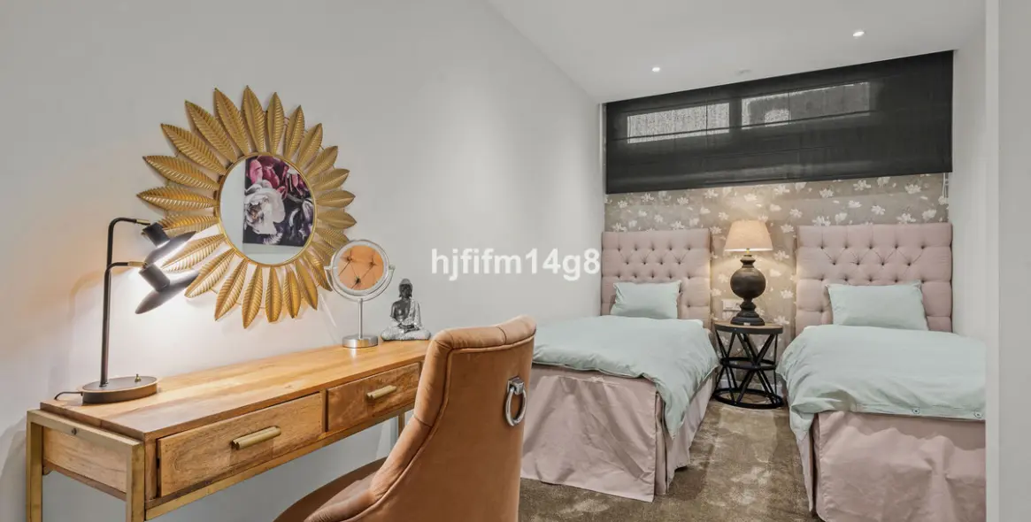 Продажа  отдельно стоящей виллы в San Pedro de Alcántara 17