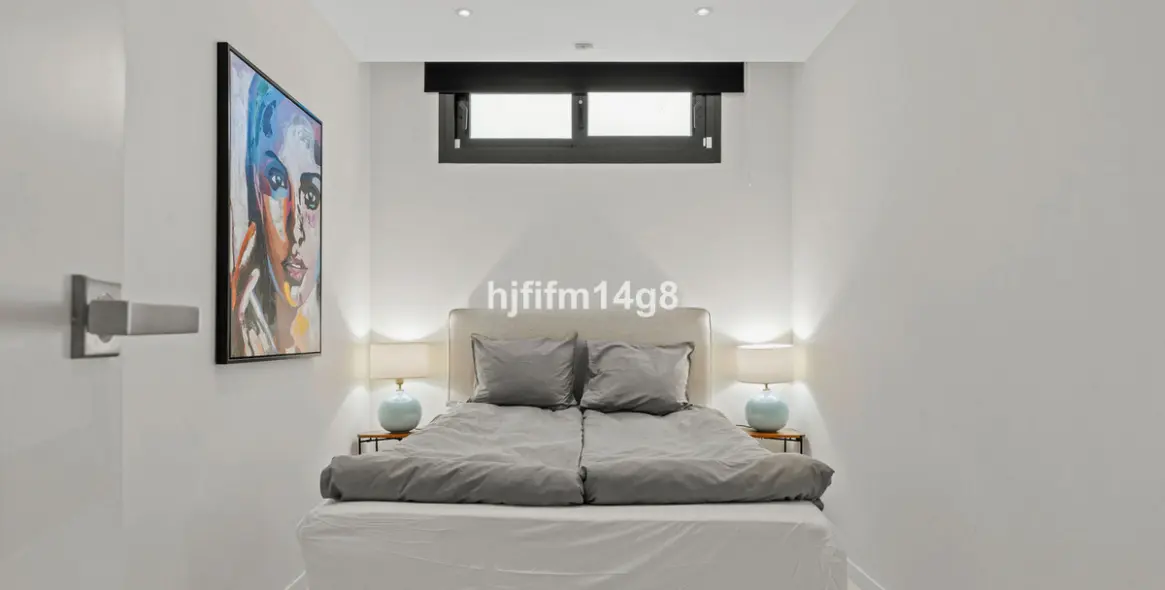 Продажа  отдельно стоящей виллы в San Pedro de Alcántara 18