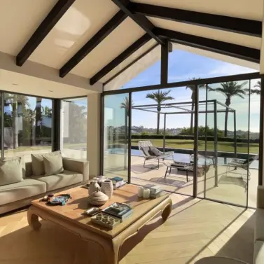 Sale of detached villa in Benahavís