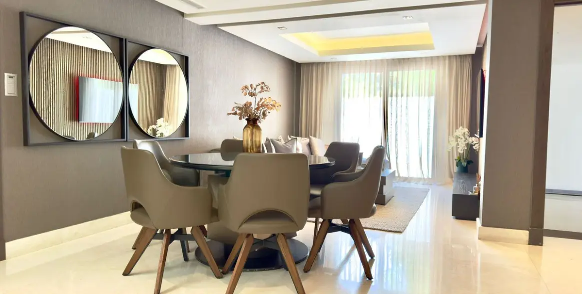 Long-term rent of detached villa in The Golden Mile 3