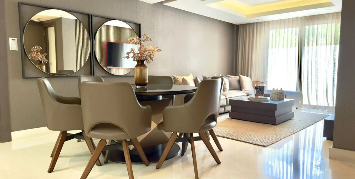 Long-term rent of detached villa in The Golden Mile 9