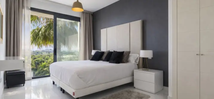 Долгосрочная аренда апартаментов на среднем этаже в Atalaya 0