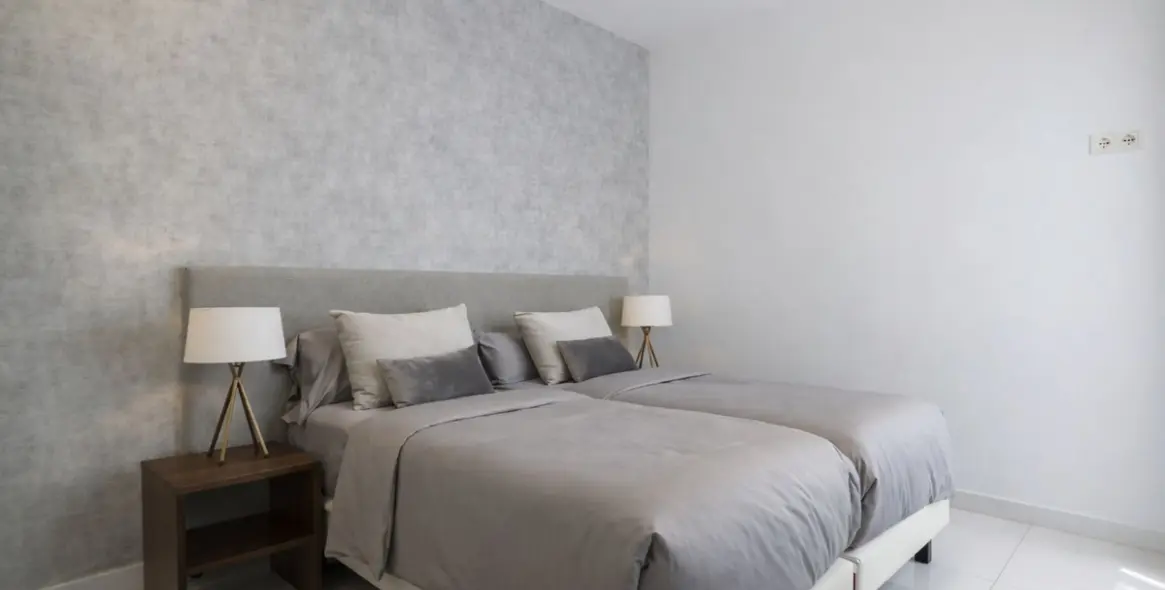 Долгосрочная аренда апартаментов на среднем этаже в Atalaya 13