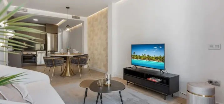 Продажа апартаментов на среднем этаже в Estepona 1