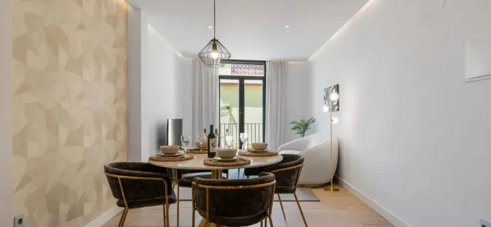 Продажа апартаментов на среднем этаже в Estepona 3