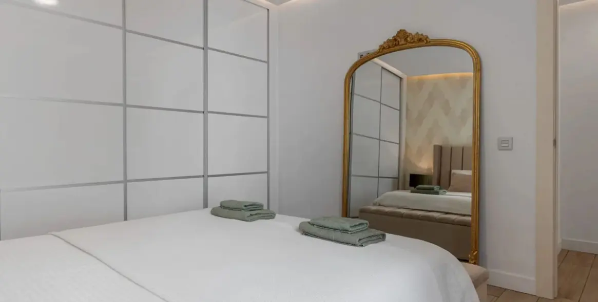 Продажа апартаментов на среднем этаже в Estepona 7