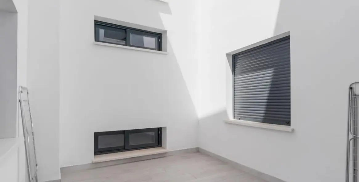 Продажа апартаментов на среднем этаже в Estepona 17