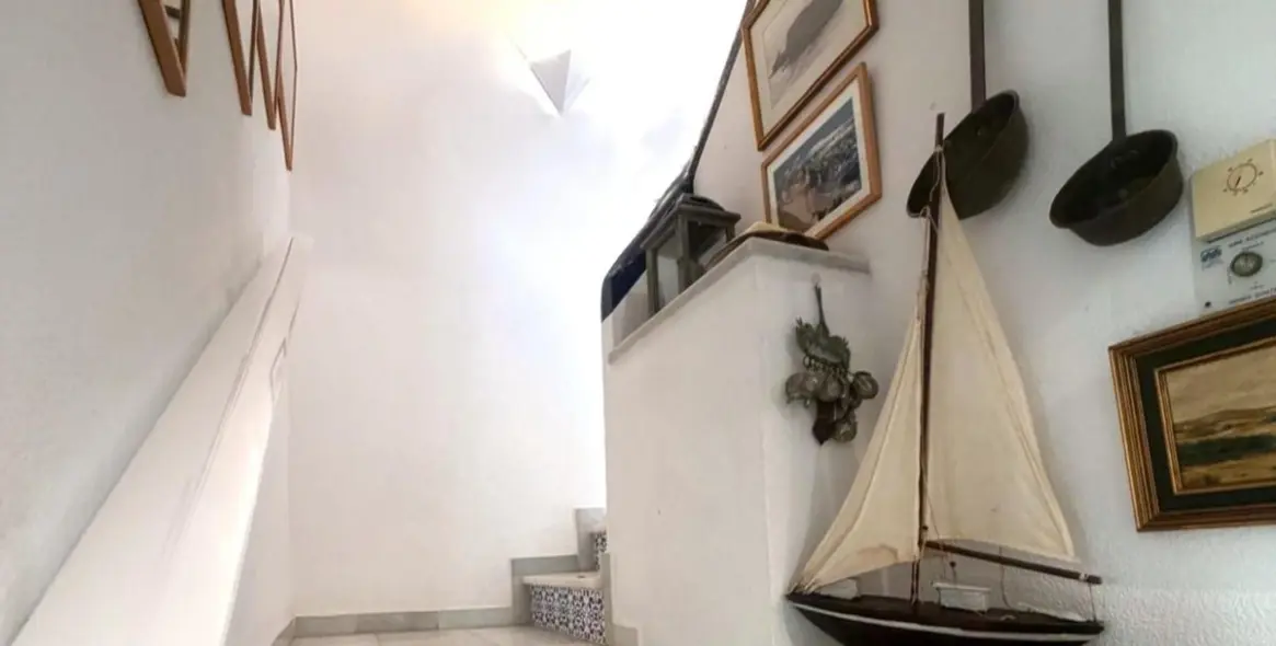 Sale of townhouse in Estepona 8