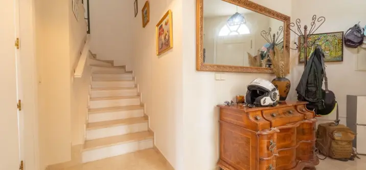 Sale of townhouse in Riviera del Sol 1