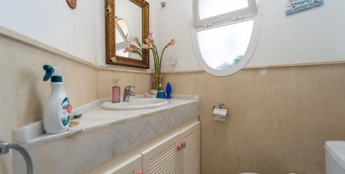 Sale of townhouse in Riviera del Sol 10