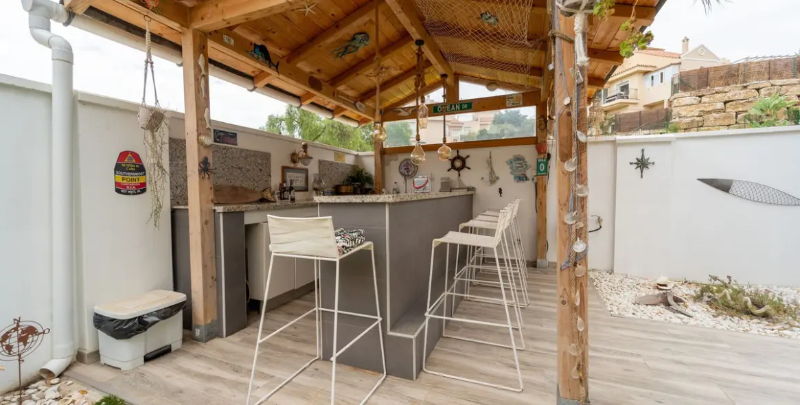 Sale of townhouse in Riviera del Sol 16