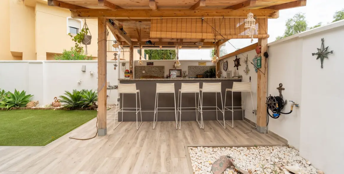 Sale of townhouse in Riviera del Sol 17