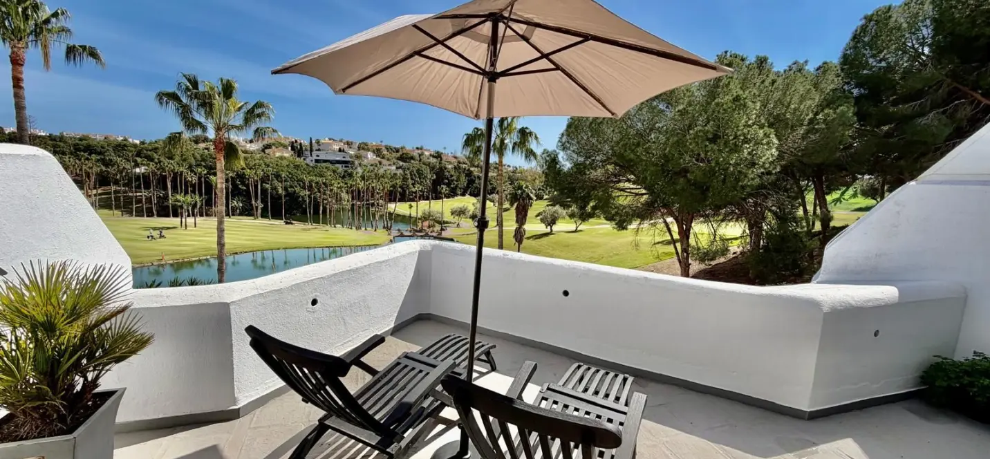 Sale of townhouse in Benalmadena 2