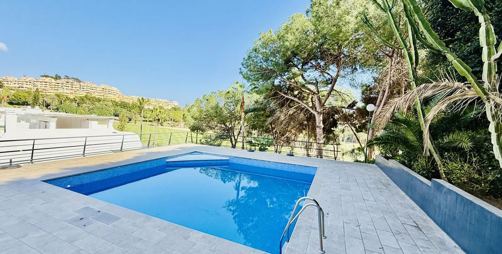 Sale of townhouse in Benalmadena 10