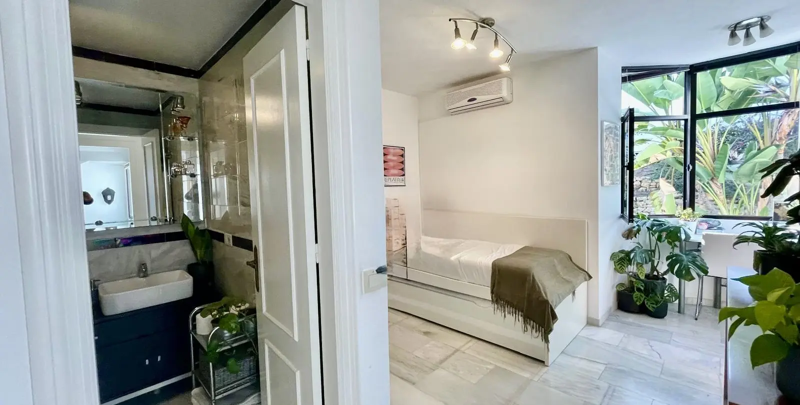 Sale of townhouse in Benalmadena 35