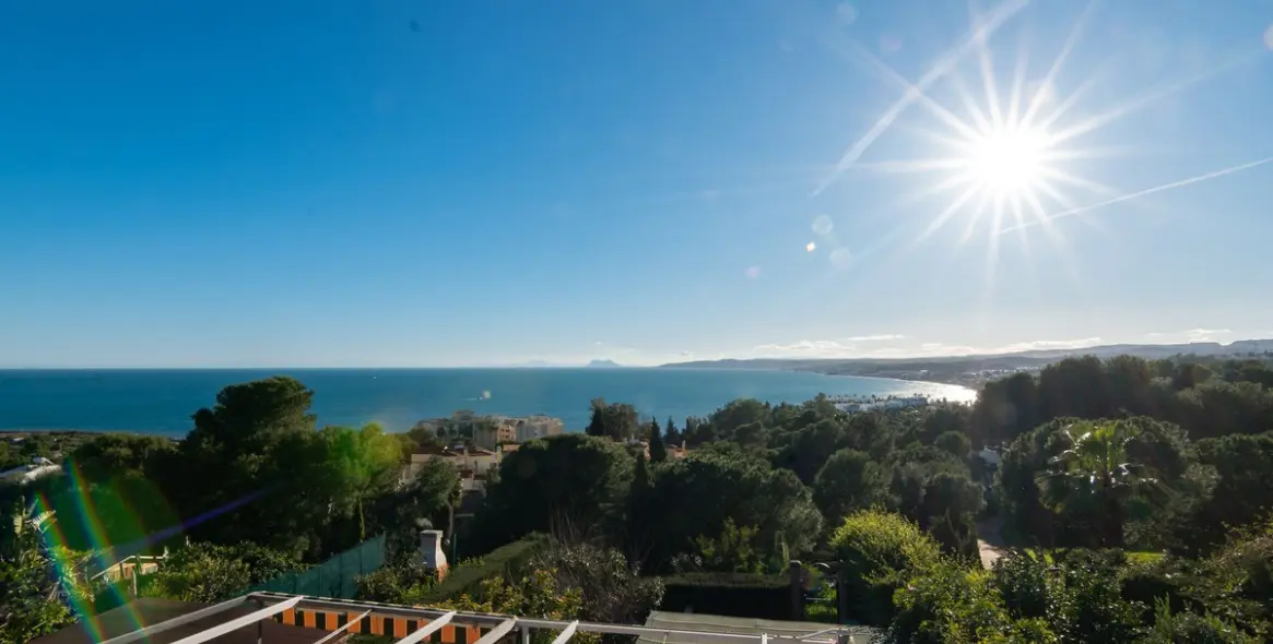 Sale of townhouse in Estepona 20