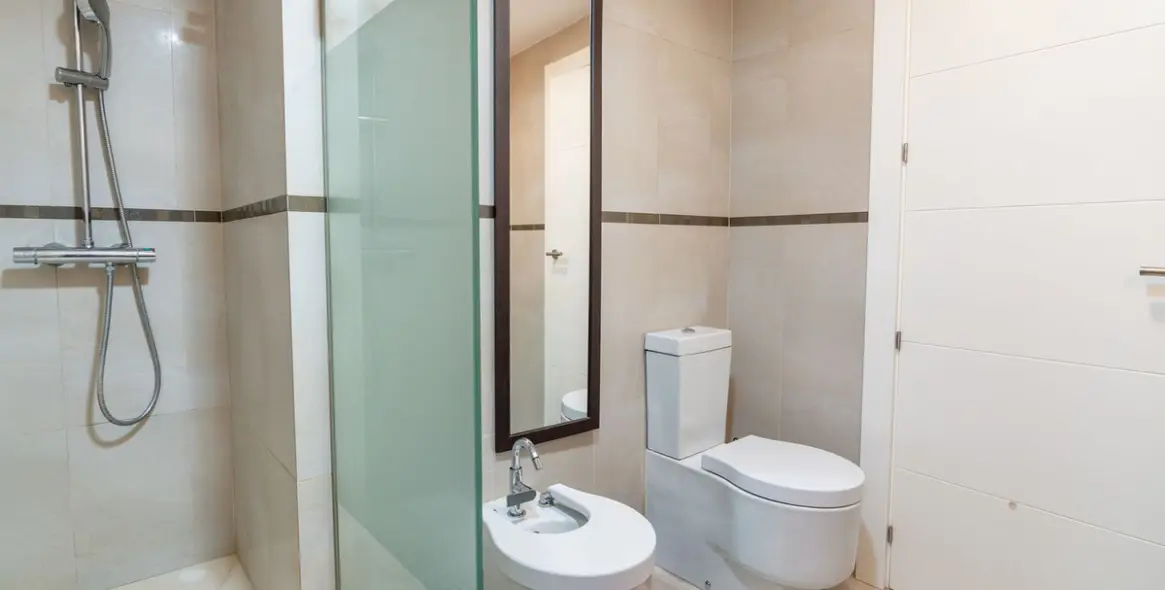 Sale of townhouse in Estepona 28