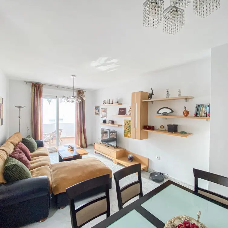 Sale of penthouse duplex in The Golden Mile