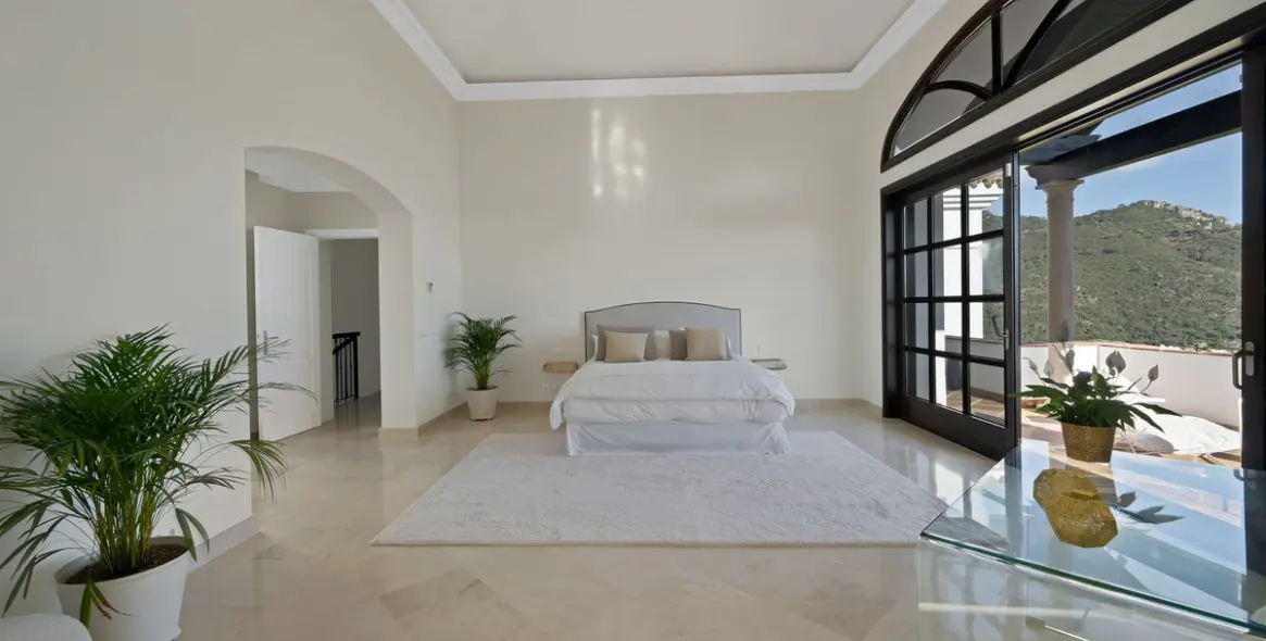 Venta de villa independiente en Benahavís 29