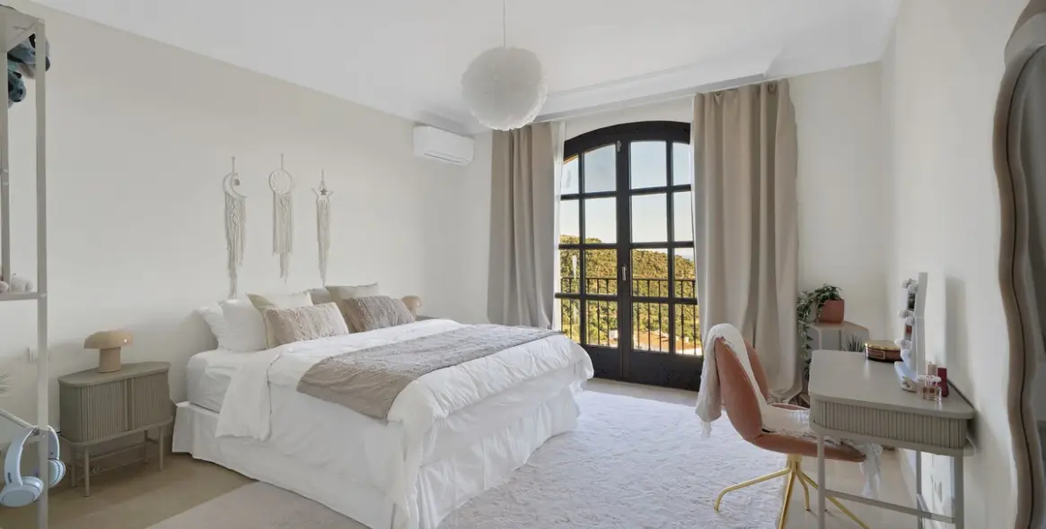 Venta de villa independiente en Benahavís 34