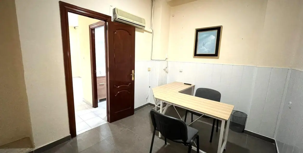 Long-term rent of commercial premises in Málaga 11