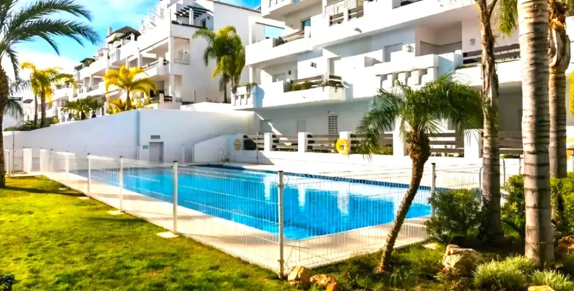 Долгосрочная аренда апартаментов на первом этаже в Valle Romano 1