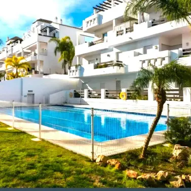 Долгосрочная аренда апартаментов на первом этаже в Valle Romano