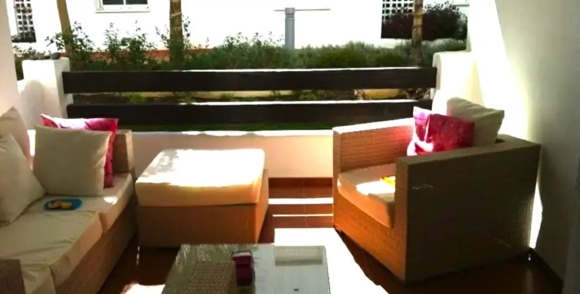 Долгосрочная аренда апартаментов на первом этаже в Valle Romano 17