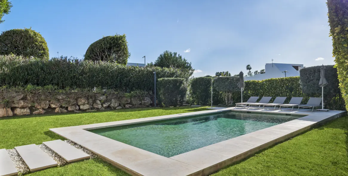 Долгосрочная аренда  отдельно стоящей виллы в Nueva Andalucía 41