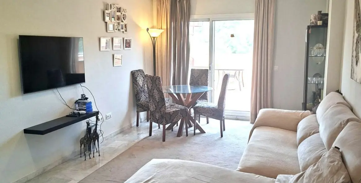 Продажа двухуровневого пентхауса в Reserva de Marbella 4