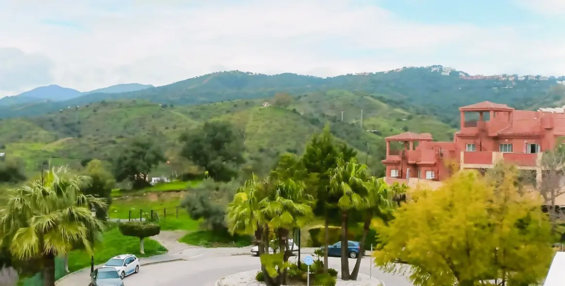 Продажа двухуровневого пентхауса в Reserva de Marbella 12