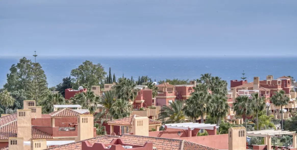Продажа двухуровневого пентхауса в Reserva de Marbella 21