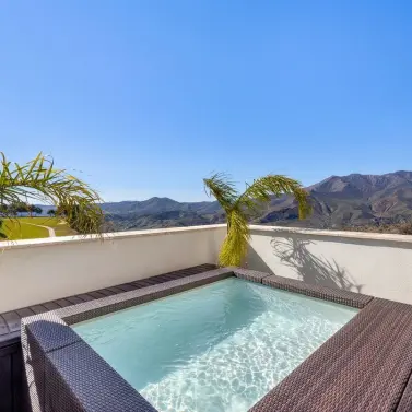 Venta de ático dúplex en Alhaurin Golf